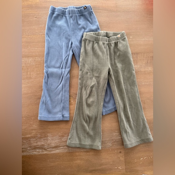 GAP Other - GAP Ribbed Flare Leggings - Set of Two Blue & Forest Green- 3T